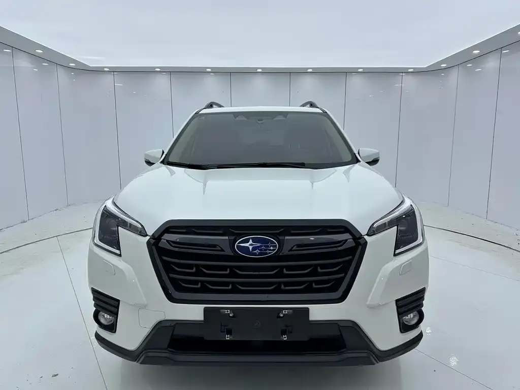 Subaru Forester — фото 2