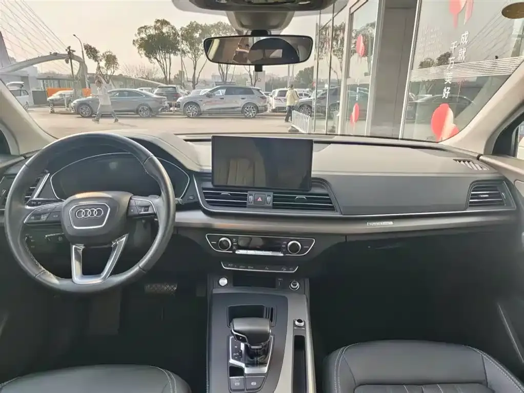 Audi Q5L 2024 из CN, фото 6