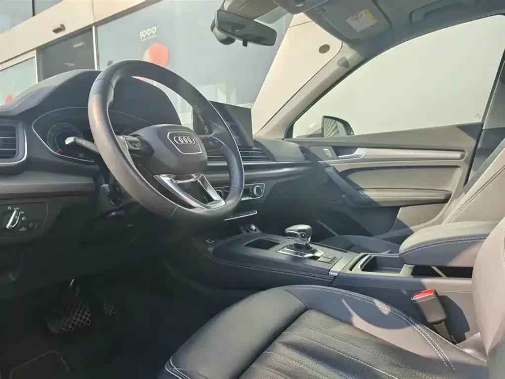 Audi Q5L 2024 из CN, фото 2