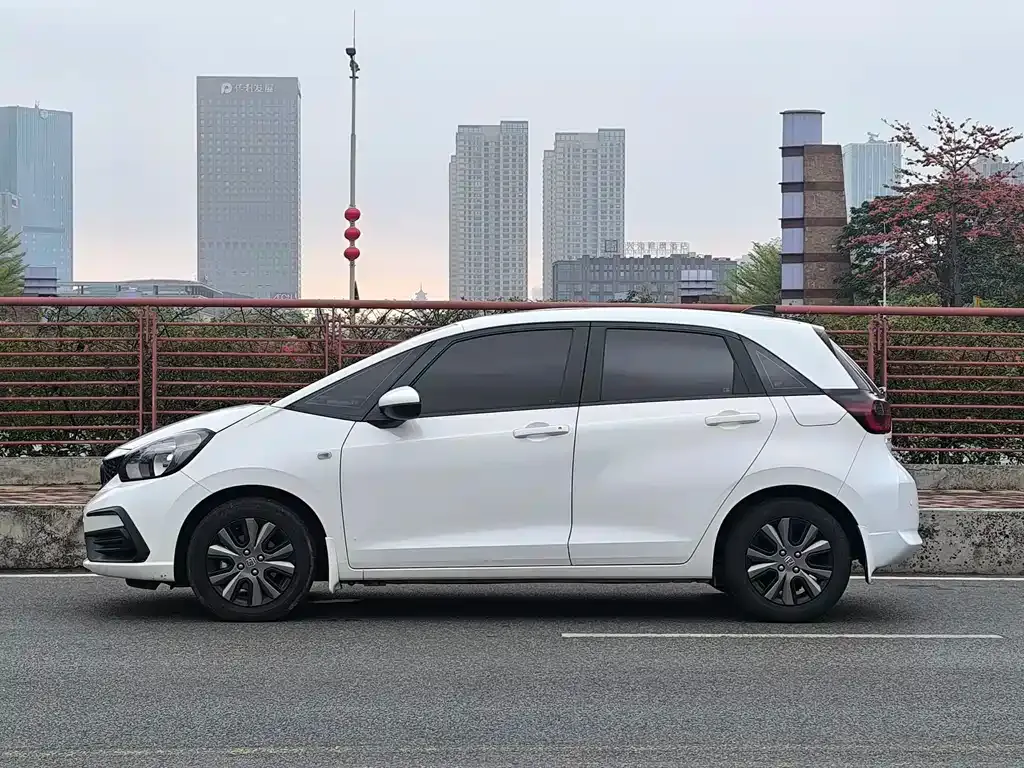Honda Fit 2022 из CN, фото 4