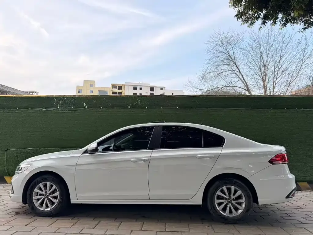 Volkswagen Bora 2023 из CN, фото 7