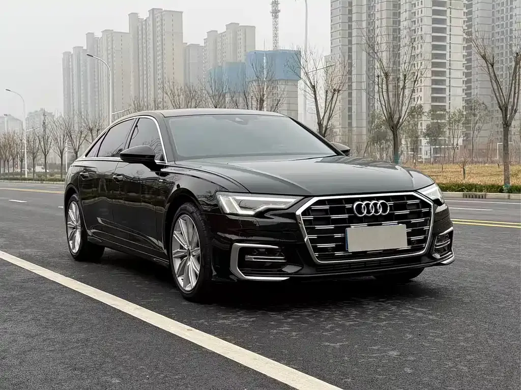 Audi A6L — фото 8