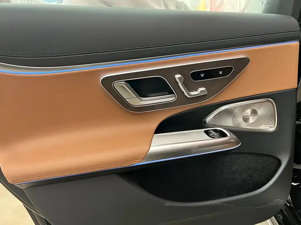Mercedes-Benz E-Class 2026 из CN, фото 10