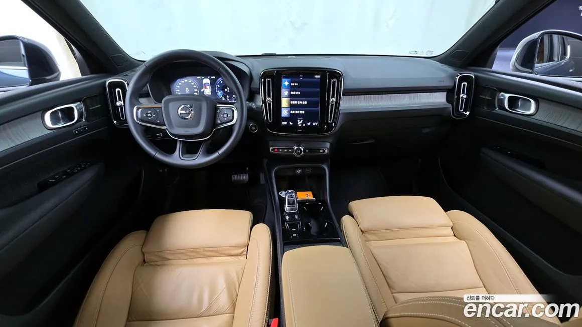 Volvo XC40 2022 из KR, фото 4