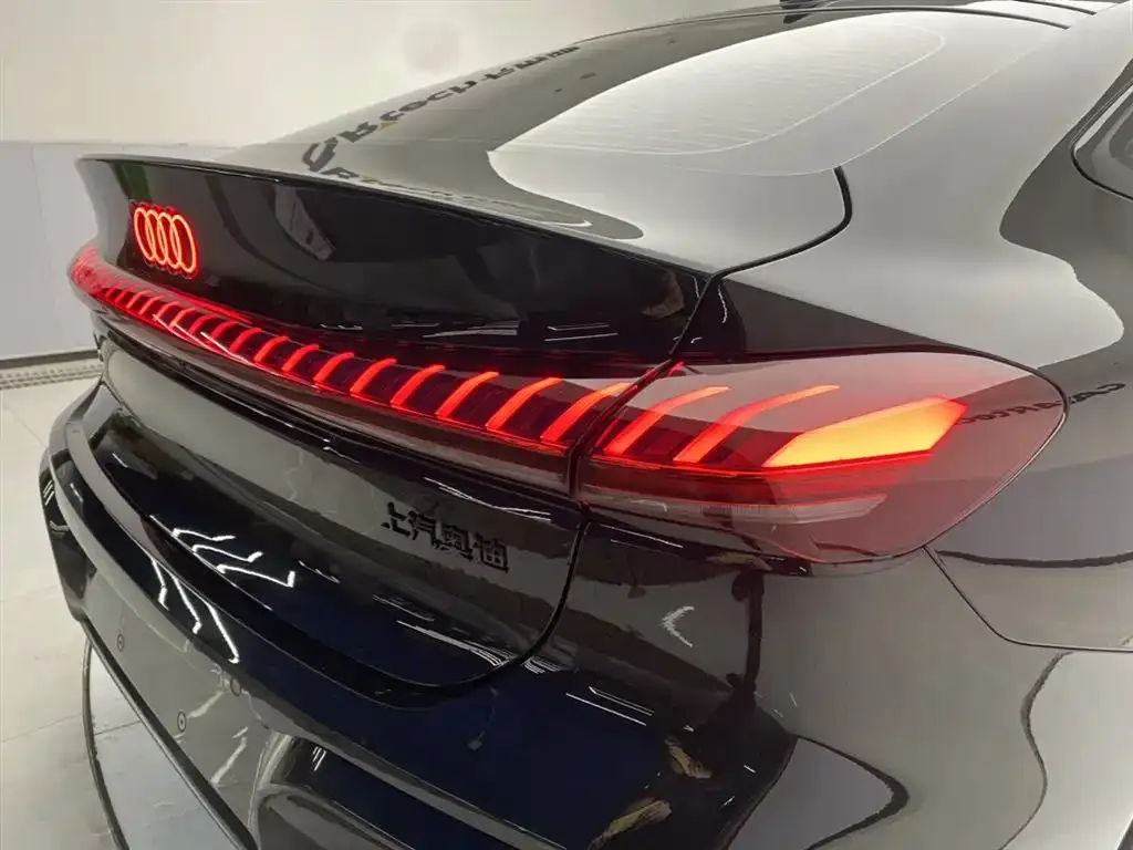 Audi A5L Sportback — фото 6