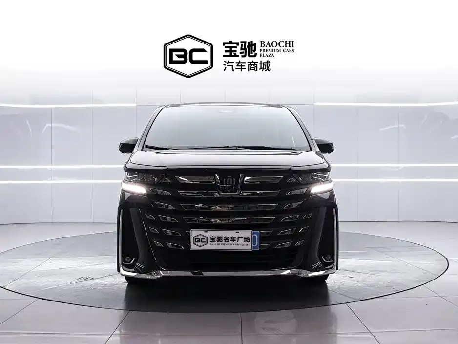 Toyota Vellfire — фото 8
