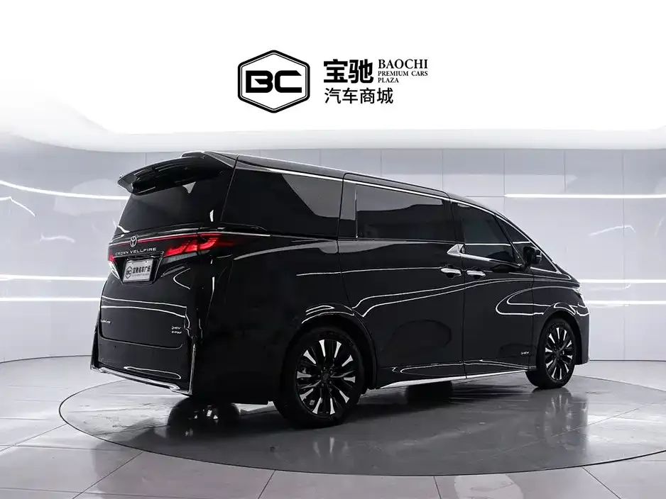 Toyota Vellfire — фото 9