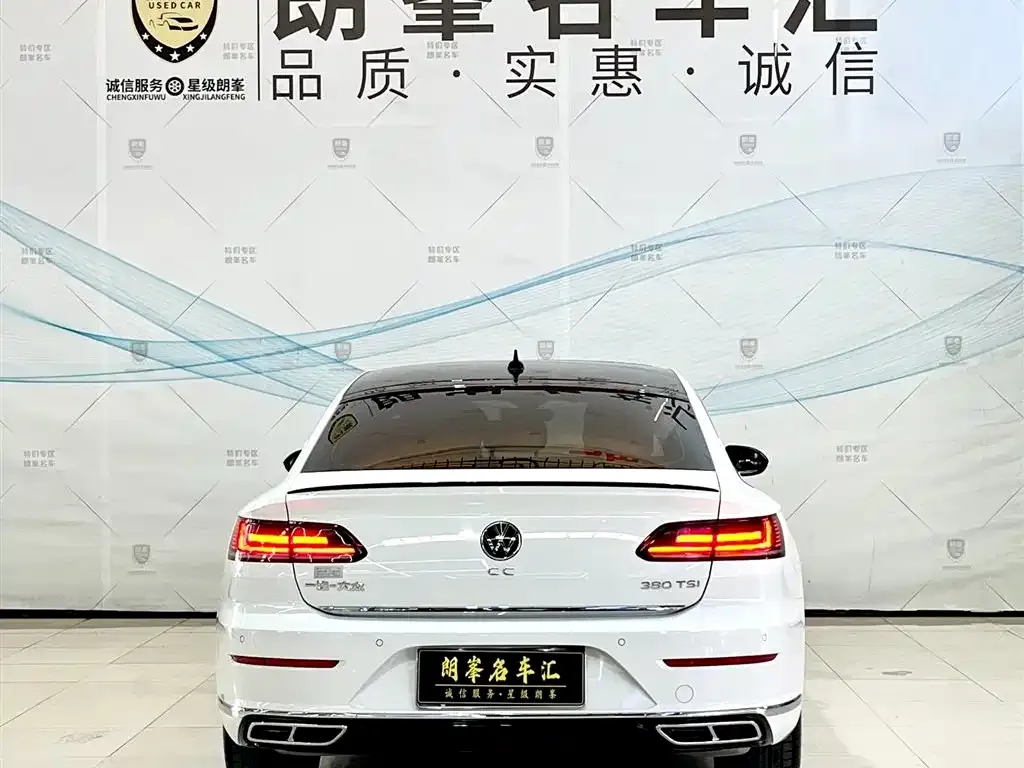 Volkswagen CC — фото 10