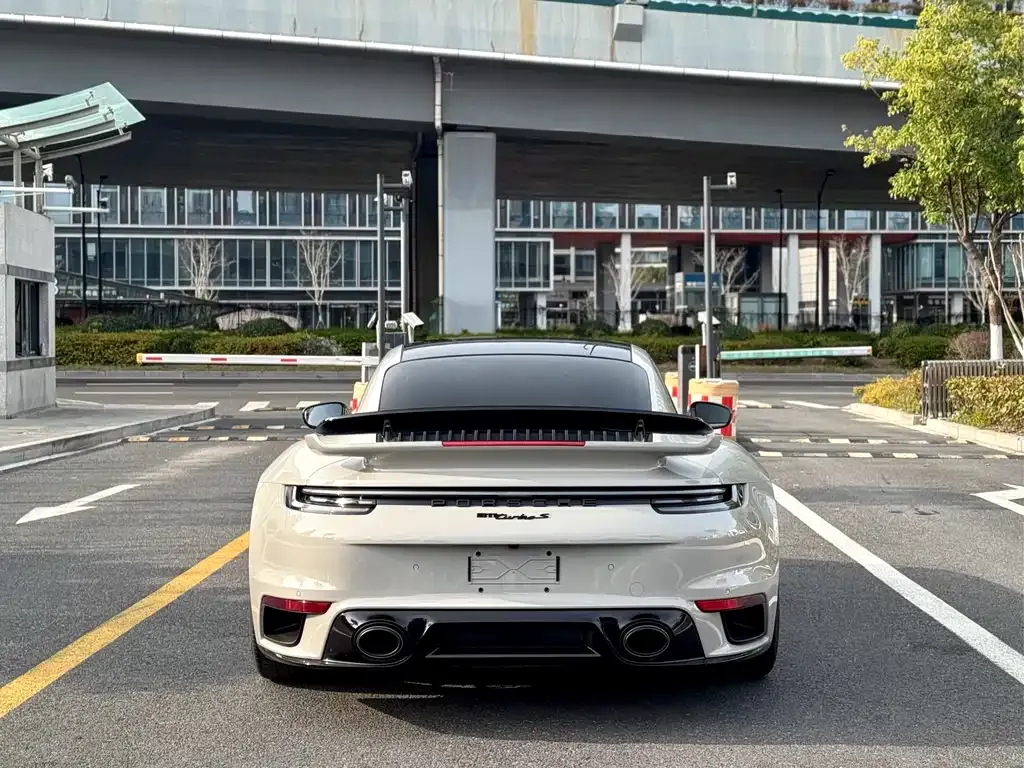 Porsche 911 2022 из CN, фото 9