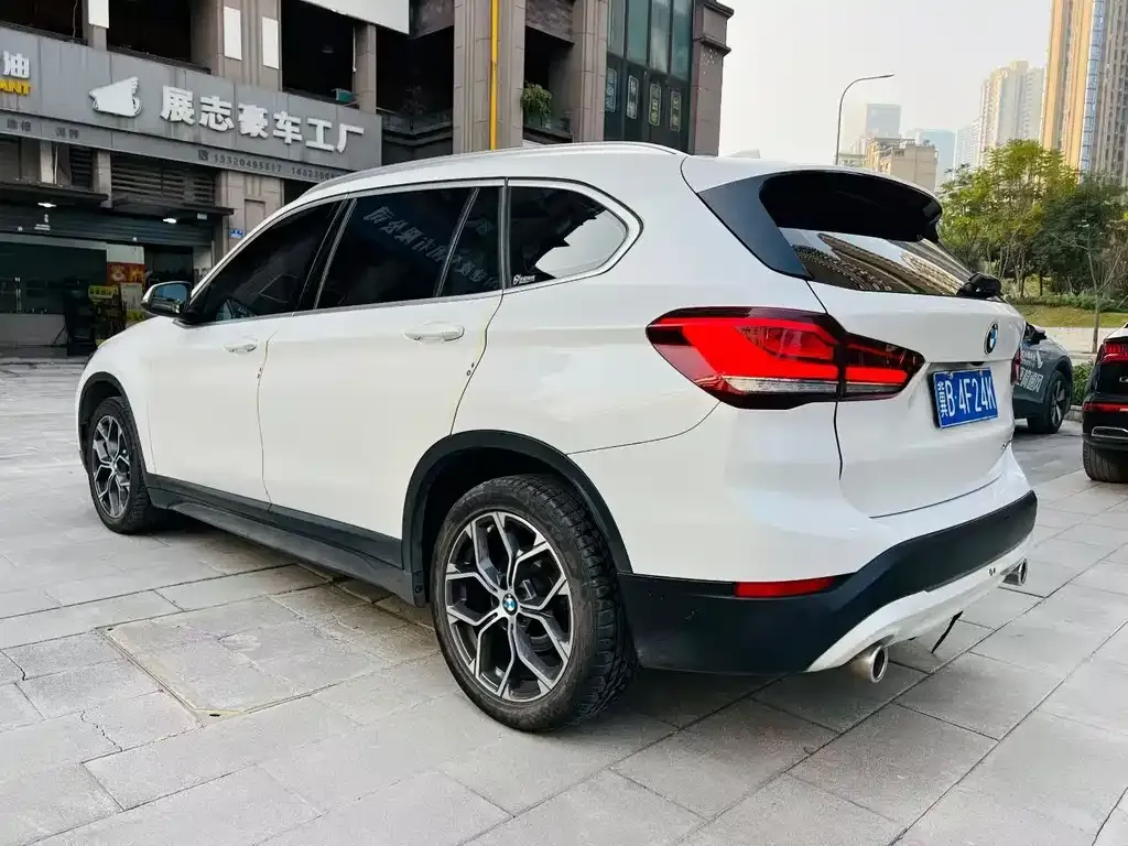 BMW X1 — фото 4