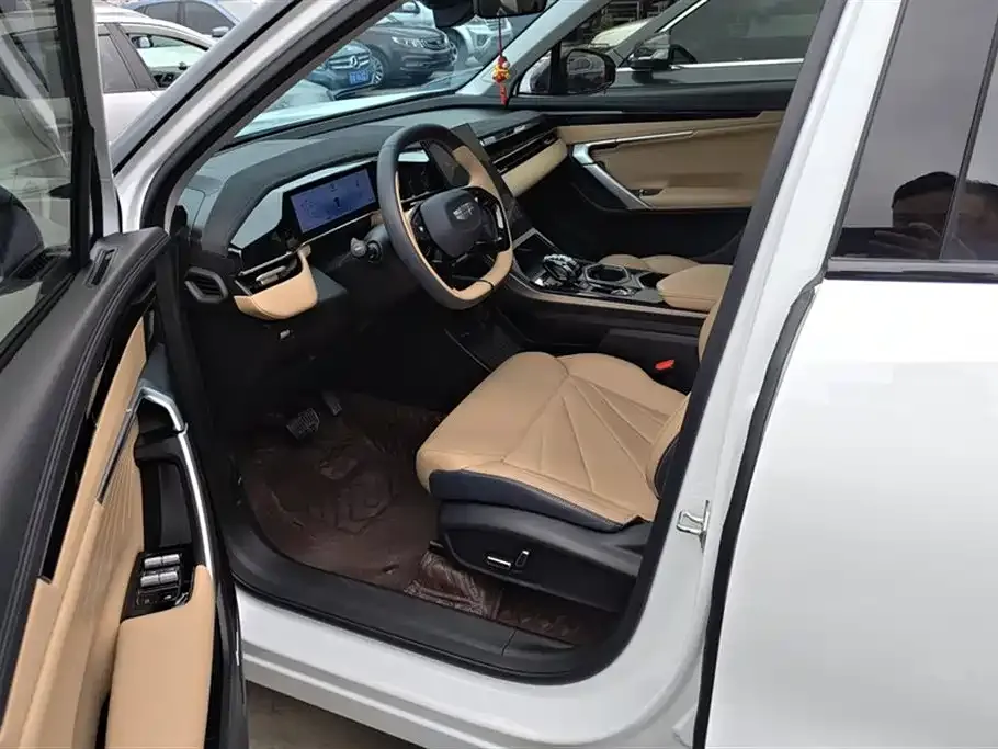 Geely Boyue L 2024 из CN, фото 9