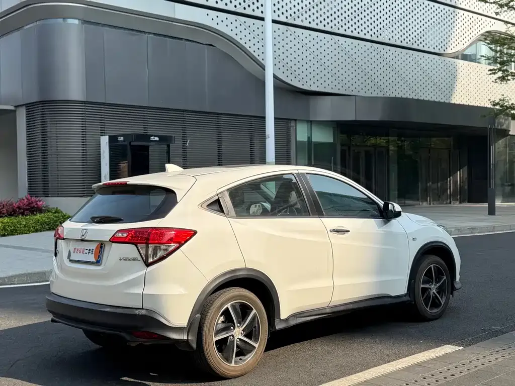 Honda Vezel 2021 из CN, фото 6