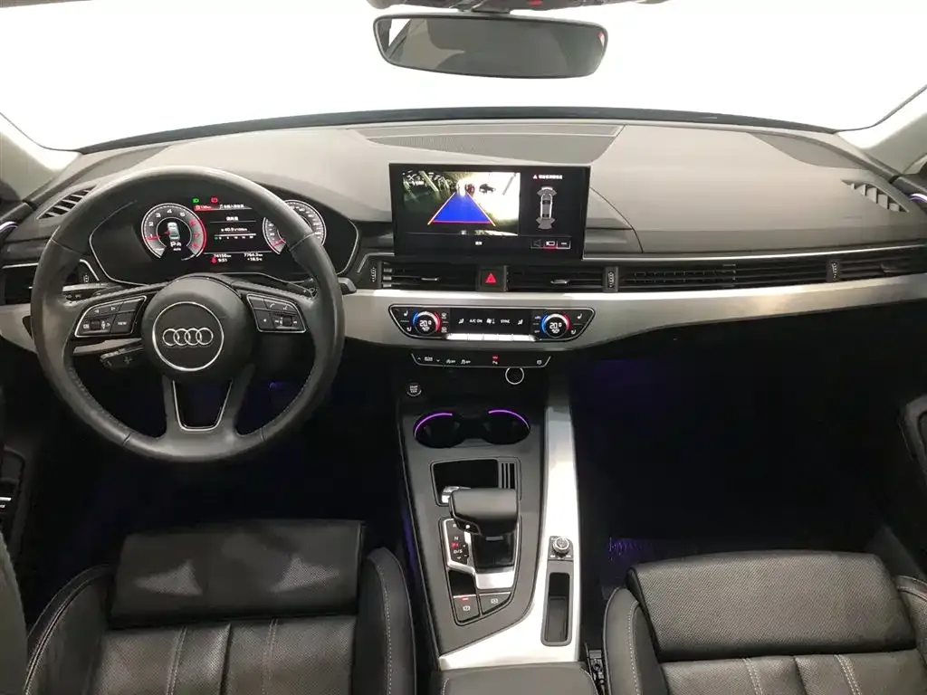 Audi A4L 2022 из CN, фото 10