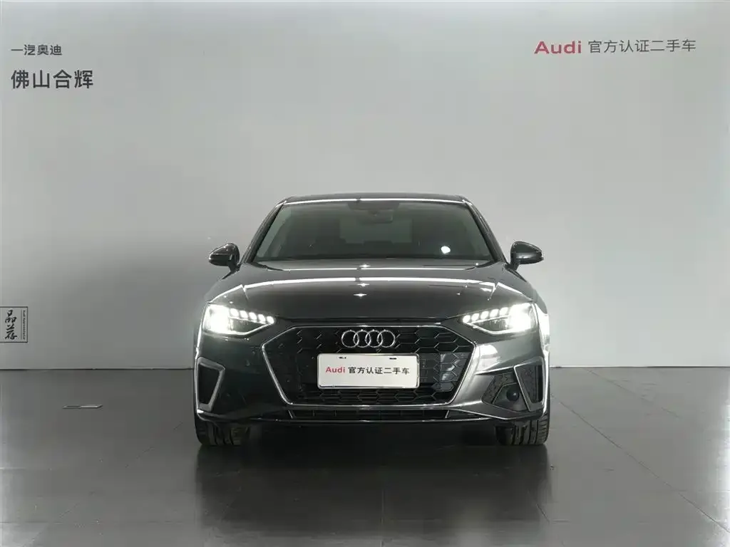 Audi A4L 2022 из CN, фото 6
