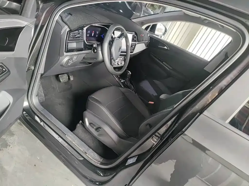 Jetta VS7 2022 из CN, фото 2