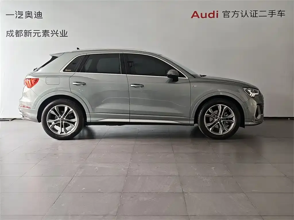 Audi Q3 2021 из CN, фото 2