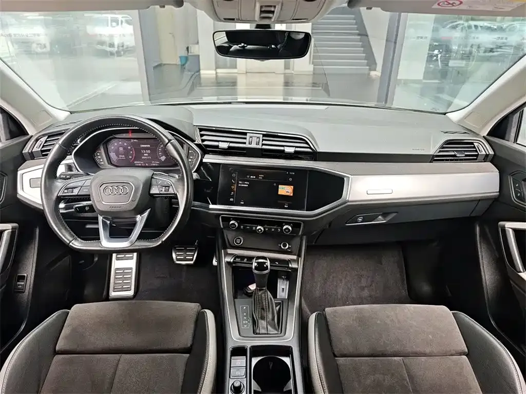 Audi Q3 2021 из CN, фото 10