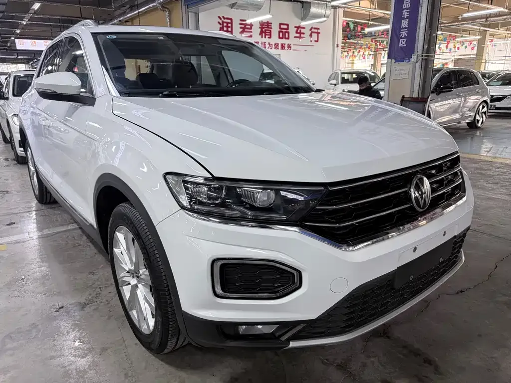 Volkswagen T-Roc 2023 из CN, фото 6