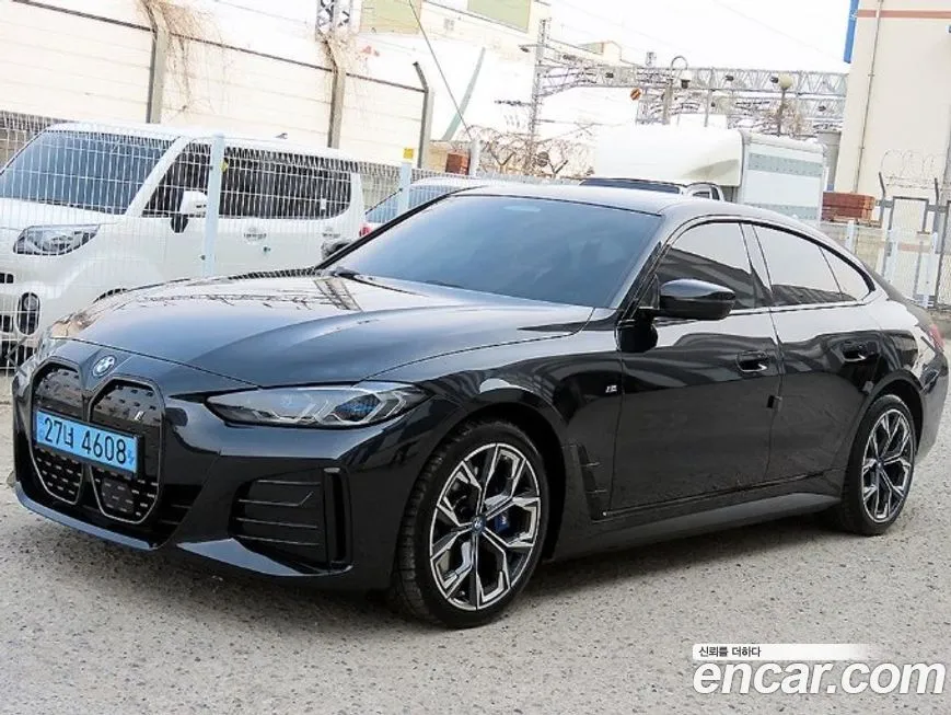 BMW i4 2022 из KR, фото 2