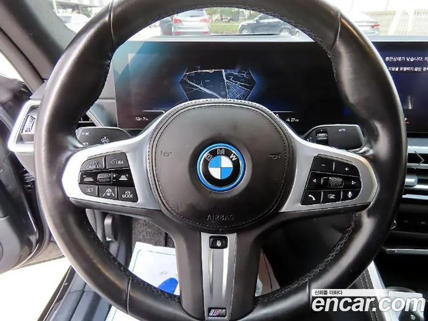BMW i4 2022 из KR, фото 6