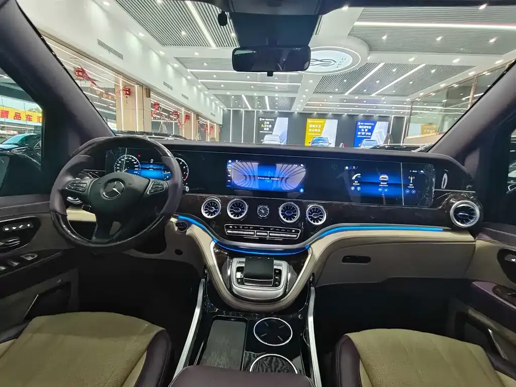 Mercedes-Benz Vito 2024 из CN, фото 7