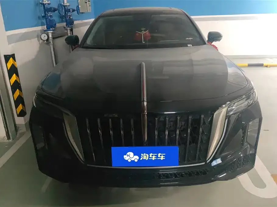 Hongqi H9 — фото 9