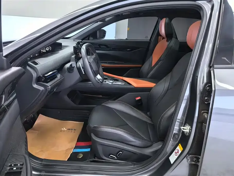 Changan UNI-V 2023 из CN, фото 9