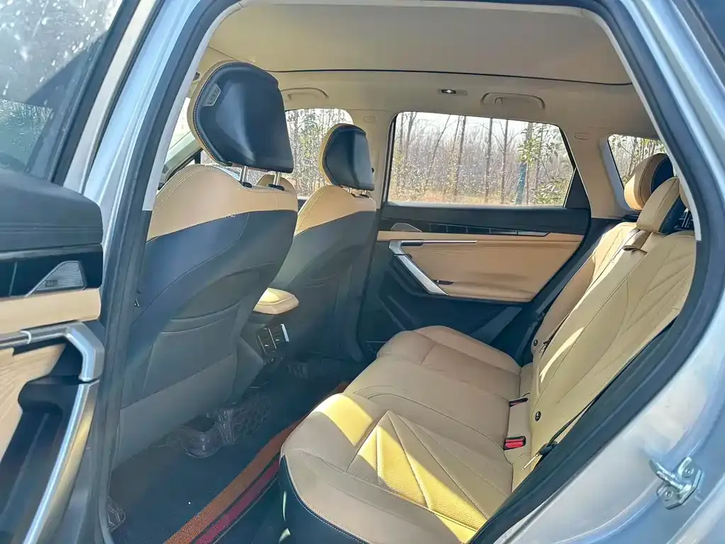 Geely Boyue L 2023 из CN, фото 7