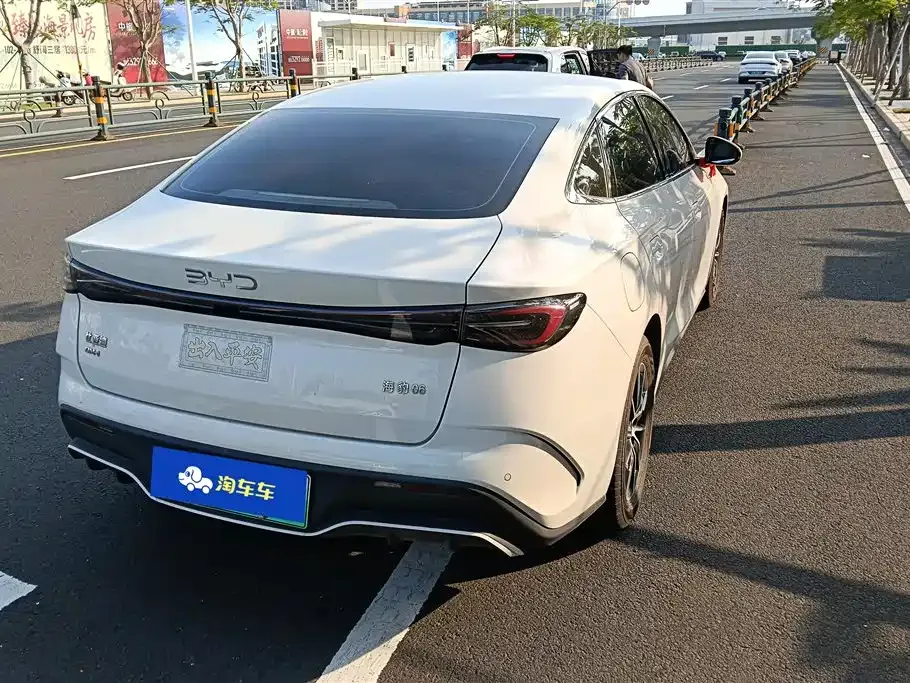 BYD Seal 06 — фото 10