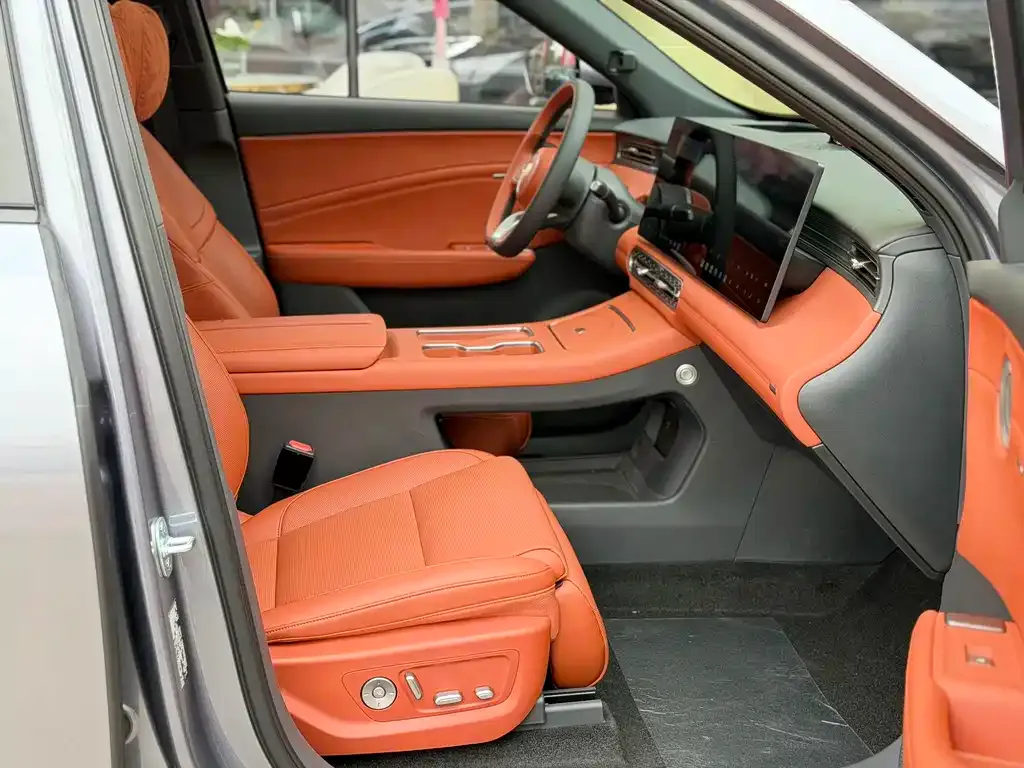Hongqi HS6 PHEV 2025 из CN, фото 2