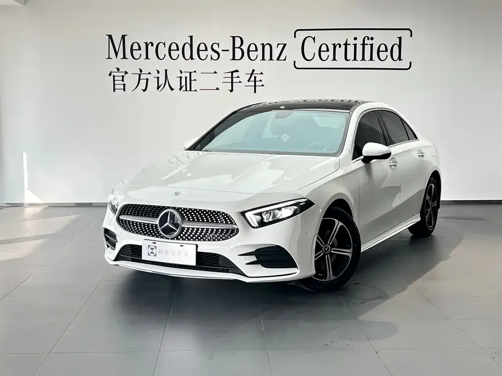 Mercedes-Benz A-Class 2023 из CN, фото 1
