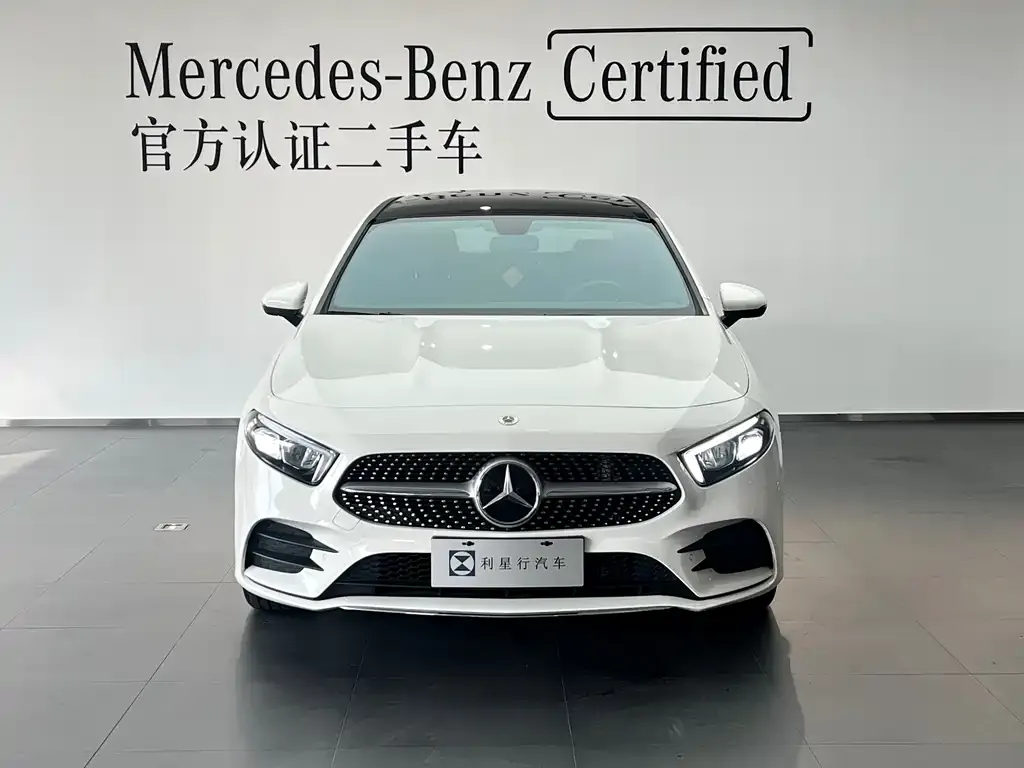 Mercedes-Benz A-Class 2023 из CN, фото 2