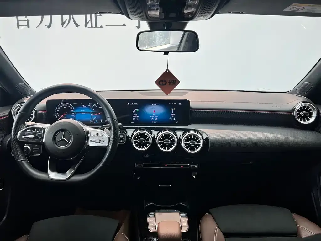 Mercedes-Benz A-Class 2023 из CN, фото 5