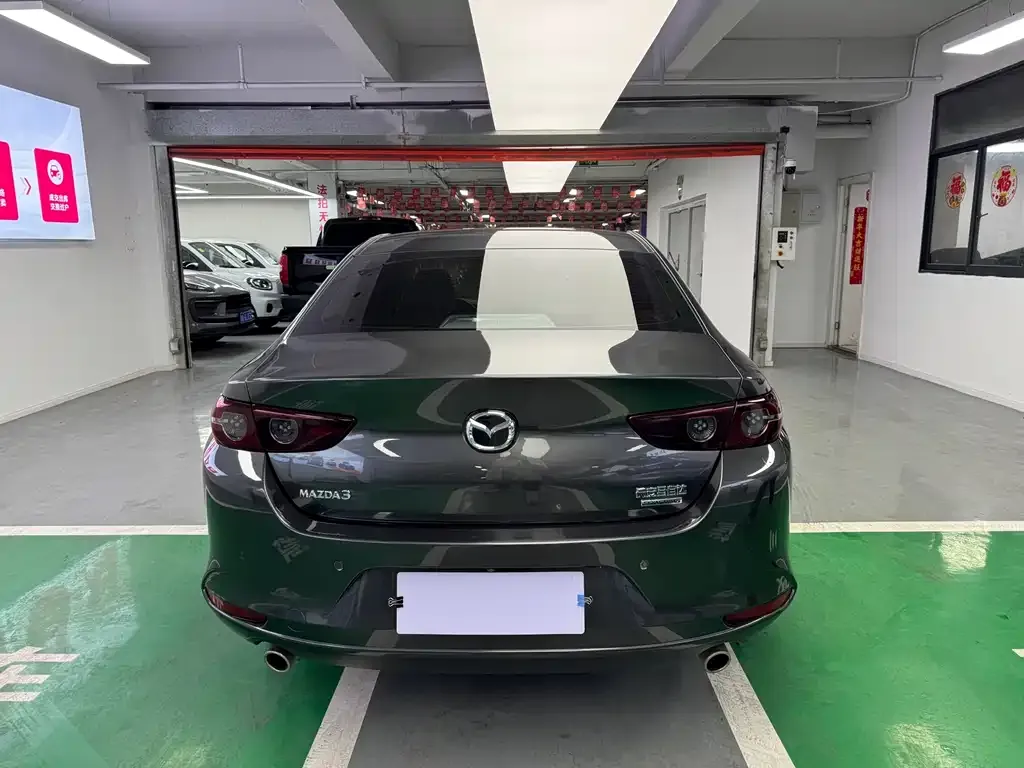 Mazda 3 Axela 2021 из CN, фото 4