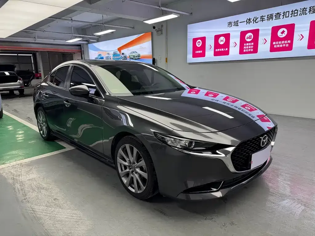 Mazda 3 Axela 2021 из CN, фото 3