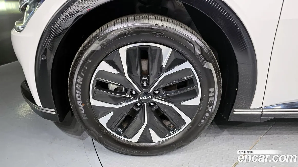 Kia EV6 2024 из KR, фото 6