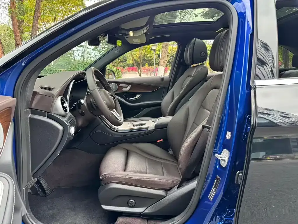 Mercedes-Benz GLC 2021 из CN, фото 7