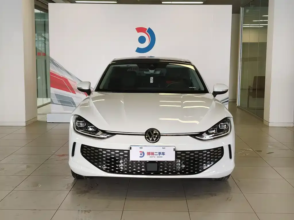 Volkswagen Lamando 2024 из CN, фото 8