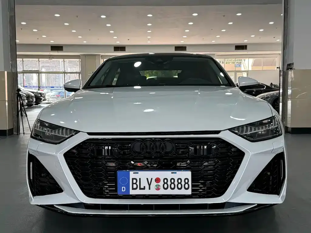 Audi A7L 2023 из CN, фото 2