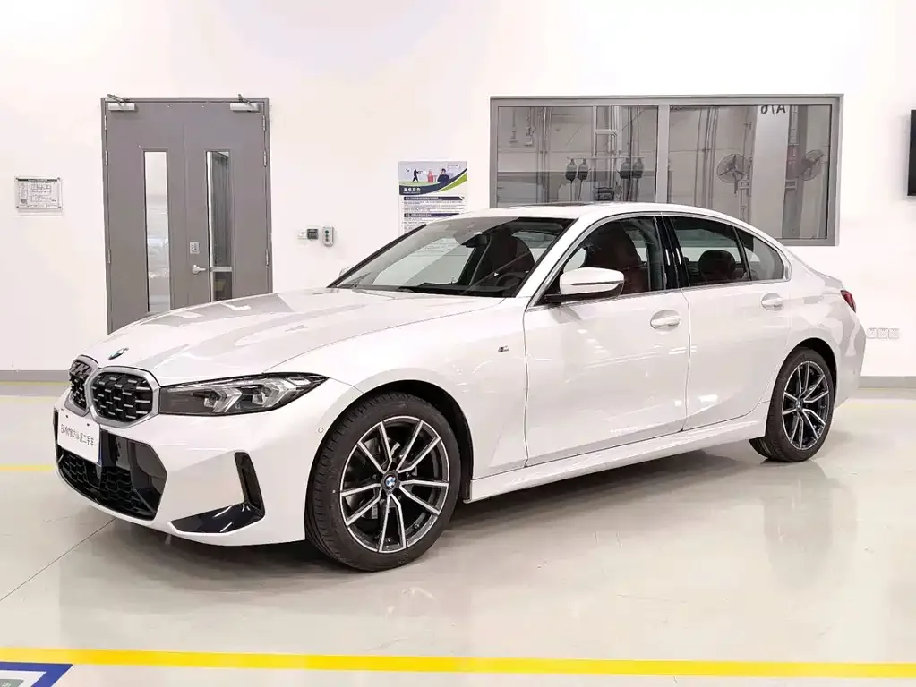 BMW 3 Series 2025 из CN, фото 1