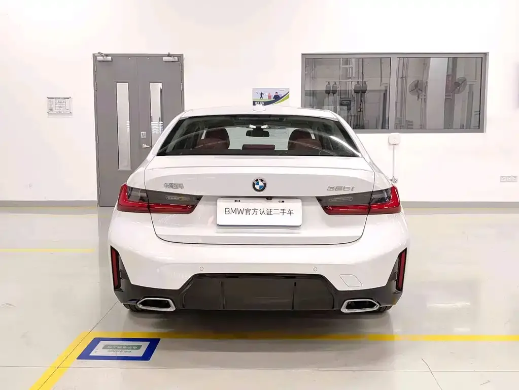 BMW 3 Series 2025 из CN, фото 8