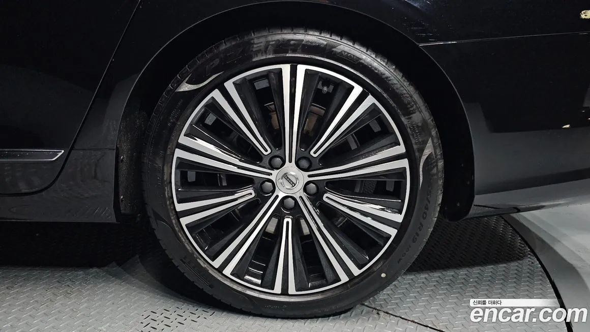 Volvo S90 2021 из KR, фото 5