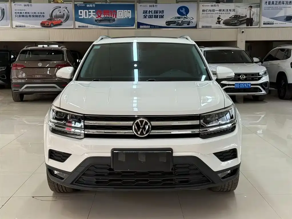 Volkswagen Tharu — фото 5