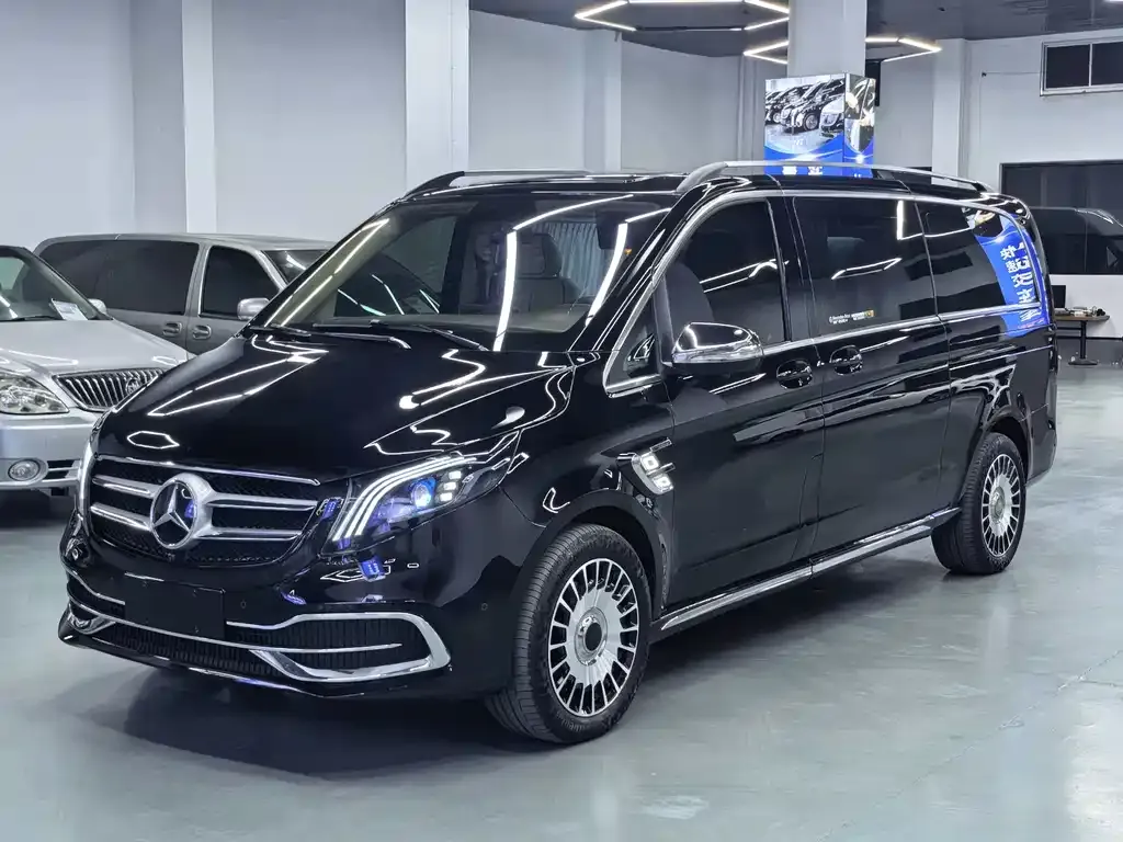 Mercedes-Benz Vito — фото 1