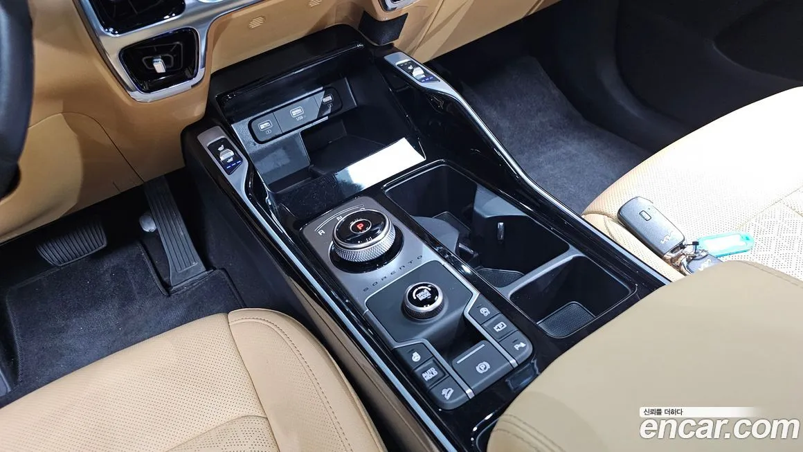 Kia Sorento — фото 4