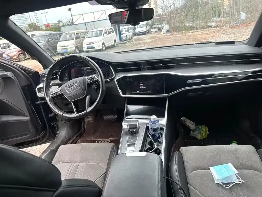 Audi A6L 2024 из CN, фото 8