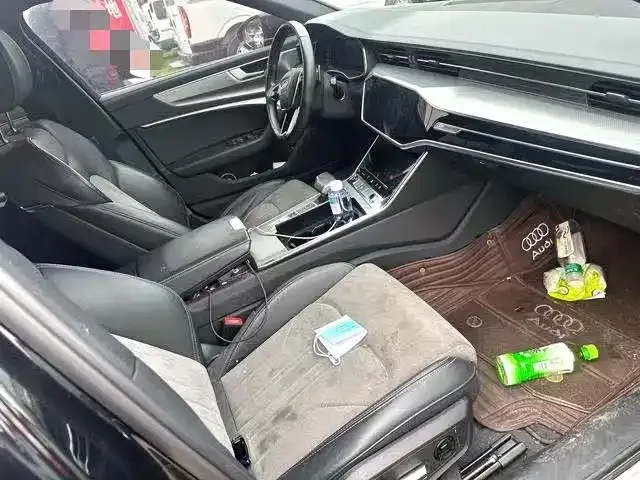 Audi A6L 2024 из CN, фото 4