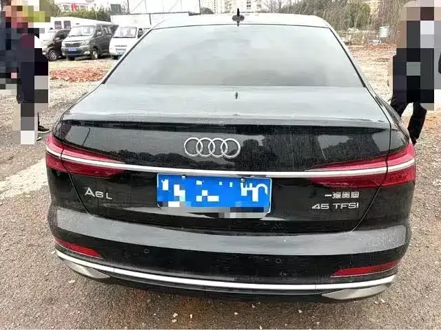 Audi A6L 2024 из CN, фото 3