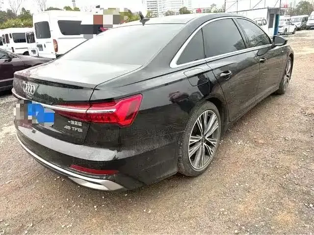 Audi A6L 2024 из CN, фото 6