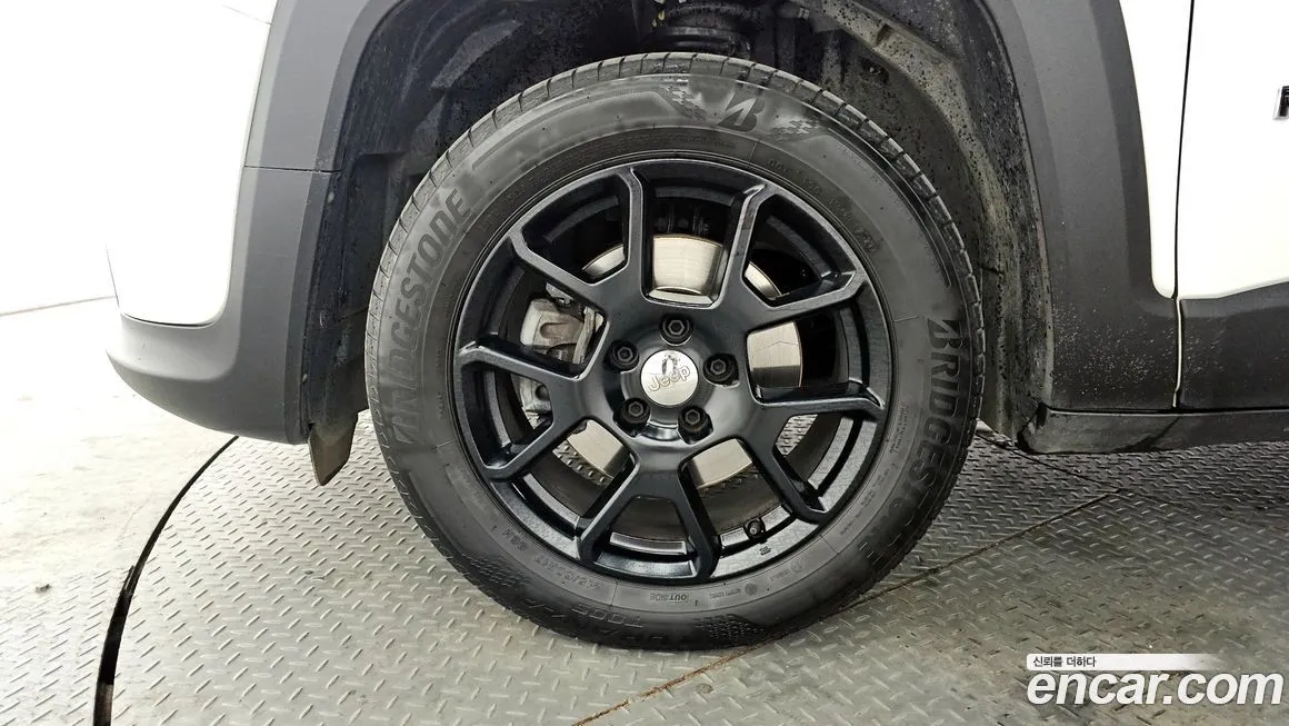 Jeep Renegade 2021 из KR, фото 9